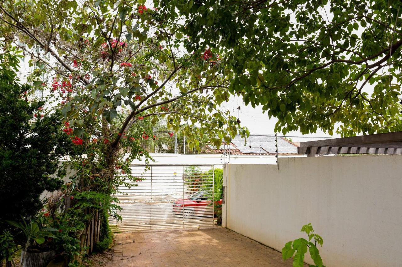 Pousada Dos Bosques - Refugio Urbano Hotel Cuiaba  Exterior photo